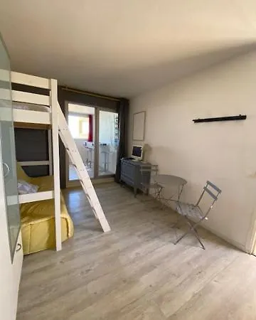 Apartment Studio 5 Couchages Face A La A Port *